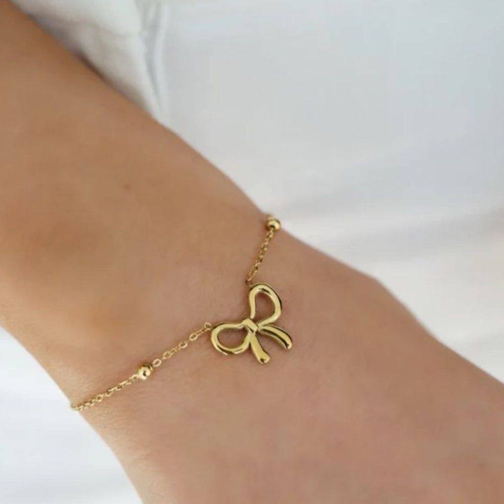 Gold Bow Charm Bracelet