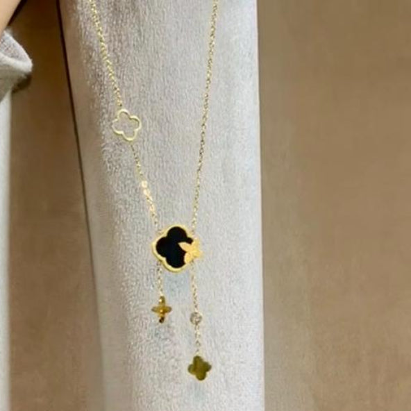 Lucky Clover Necklace Set Silver Tone